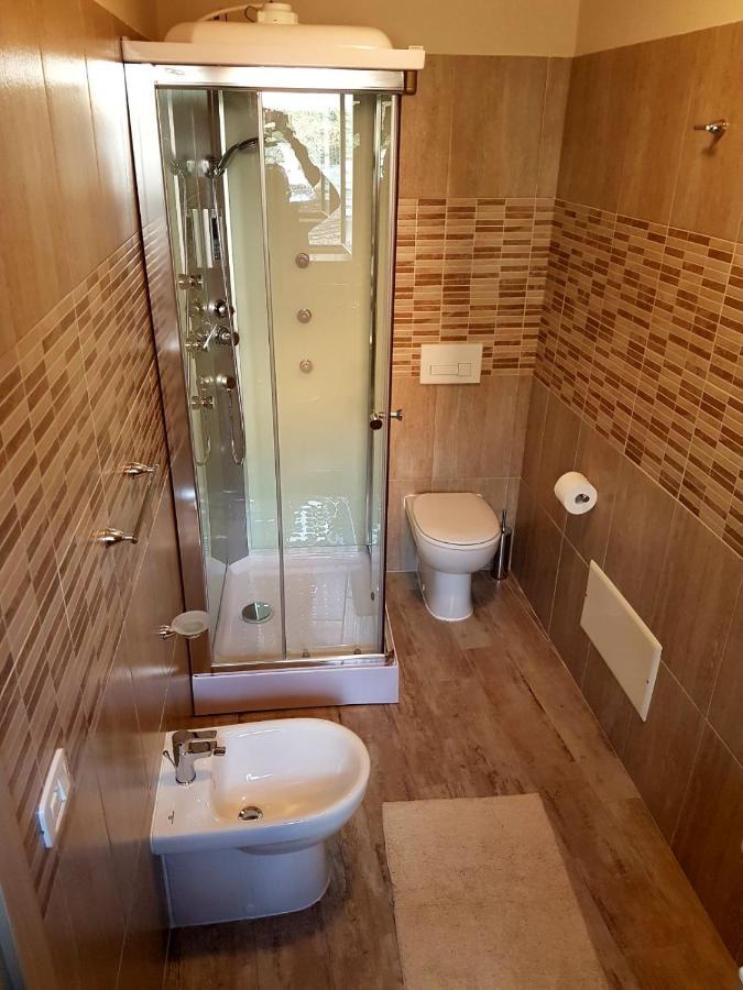 Il Vicoletto Bed & Breakfast Frascineto Exterior foto