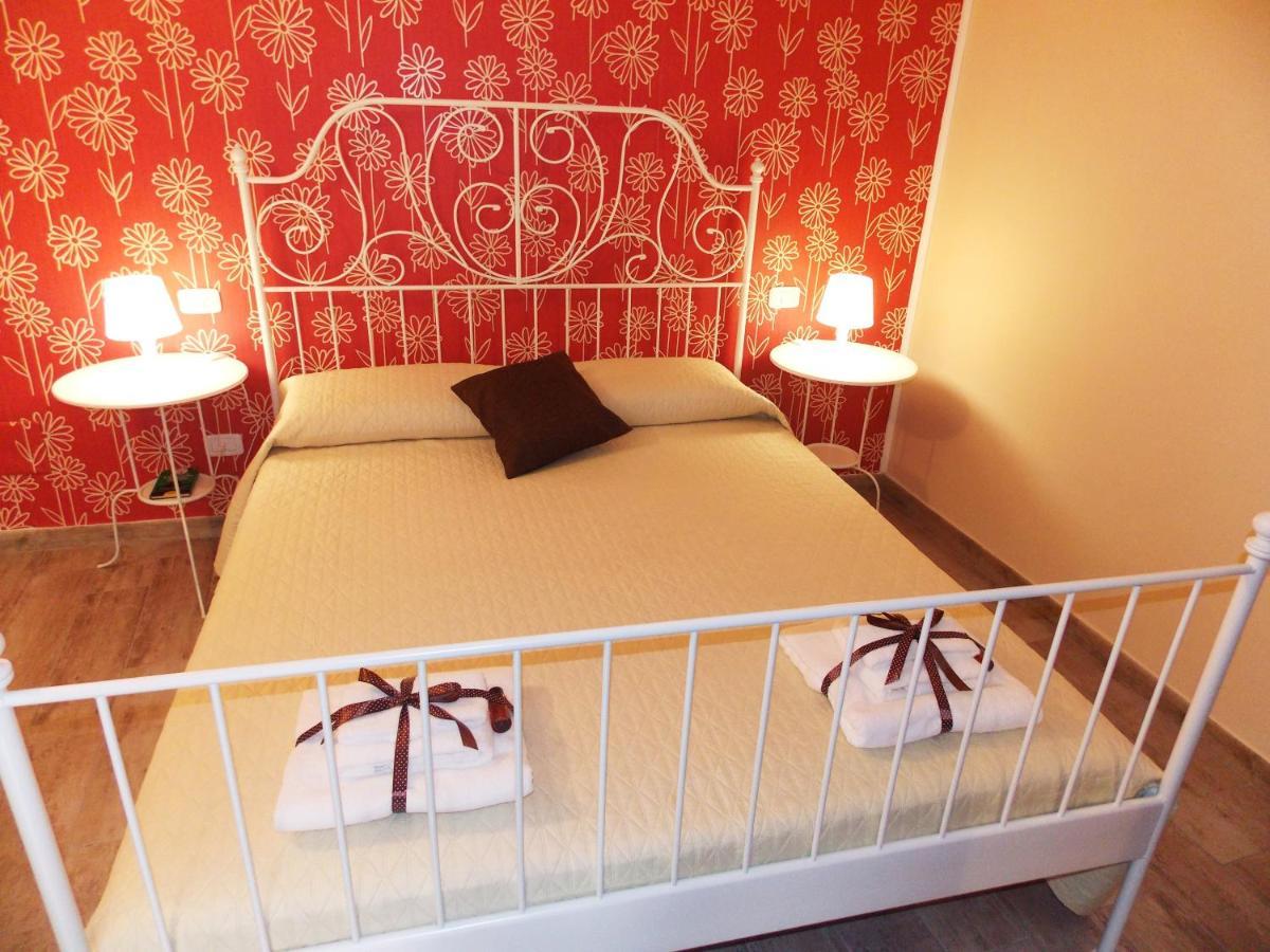 Il Vicoletto Bed & Breakfast Frascineto Exterior foto