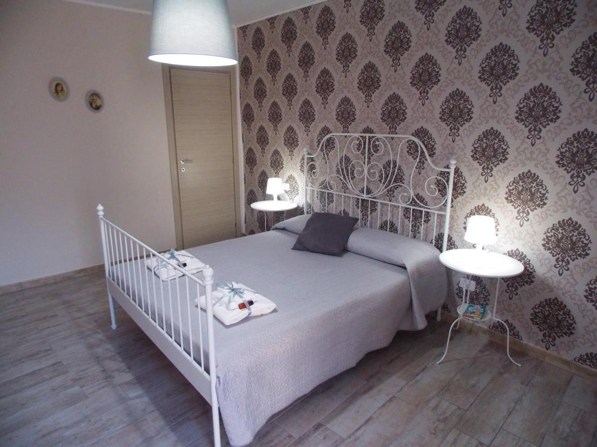 Il Vicoletto Bed & Breakfast Frascineto Exterior foto